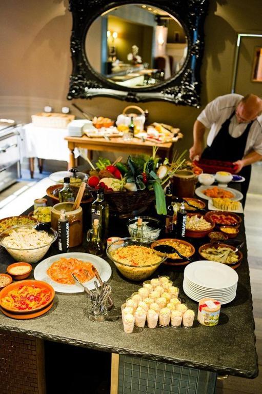 Hotel Arquier Les Milles Екстериор снимка